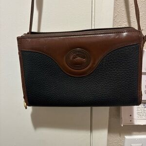 VTG Dooney & Bourke B720 AWL Satchel Black Brown Leather Zip Purse Crossbody Bag